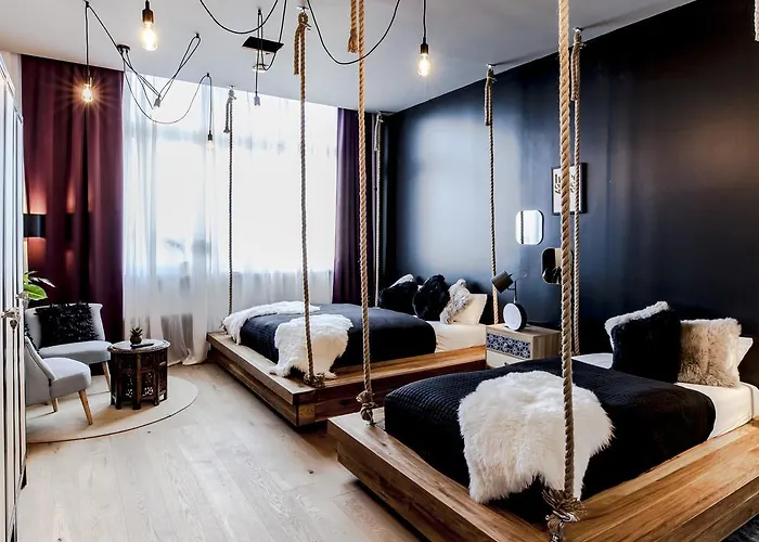 P182 Hidden * Berlijn