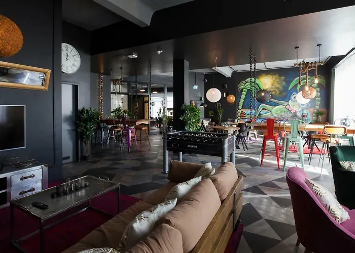 P182 Hidden Vandrarhem Berlin