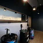 Hostel P182 Hidden Berlín