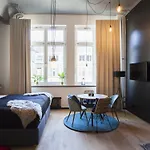 Hostel P182 Hidden Berlín